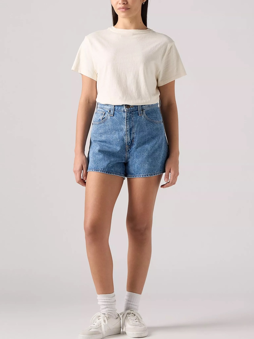 Levi’s High Waisted Mom Short - 100% Cotton - Picture 2 of 10